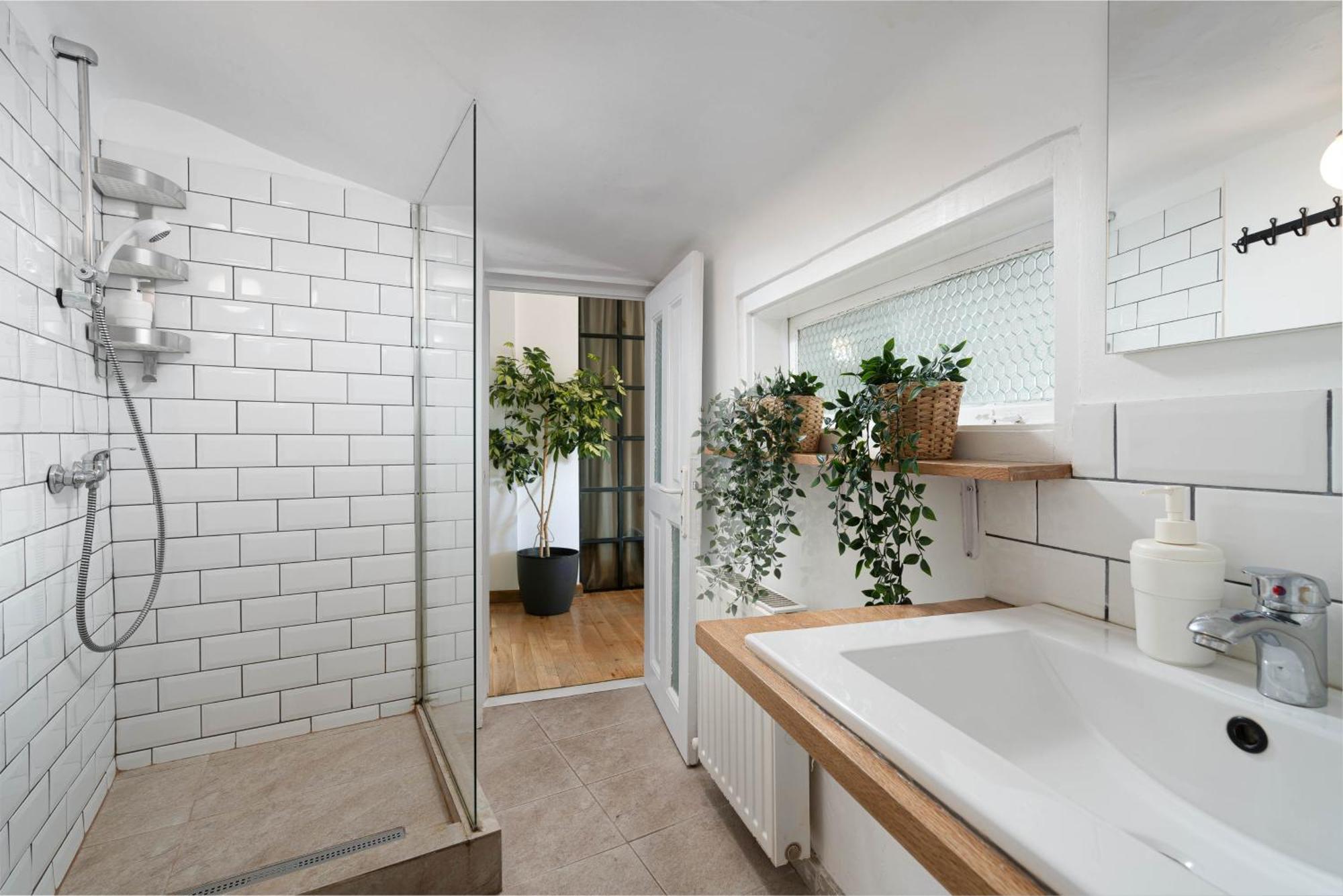 Downtown Home With Terrace By Urbanesq Bukareszt Zewnętrze zdjęcie